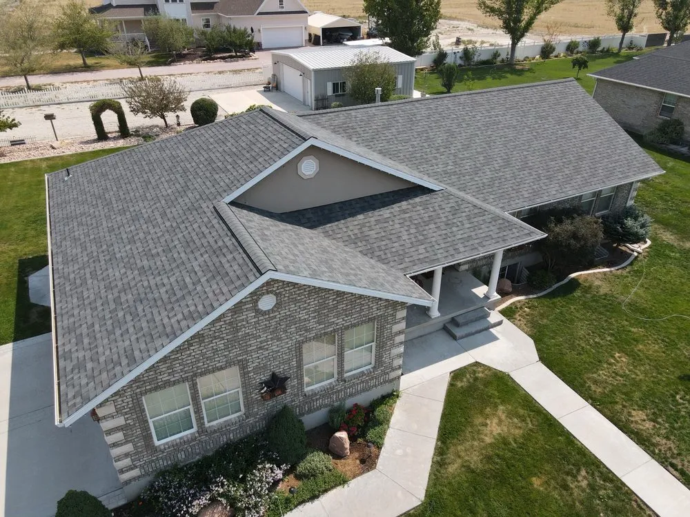 Slide of MTM Roofing