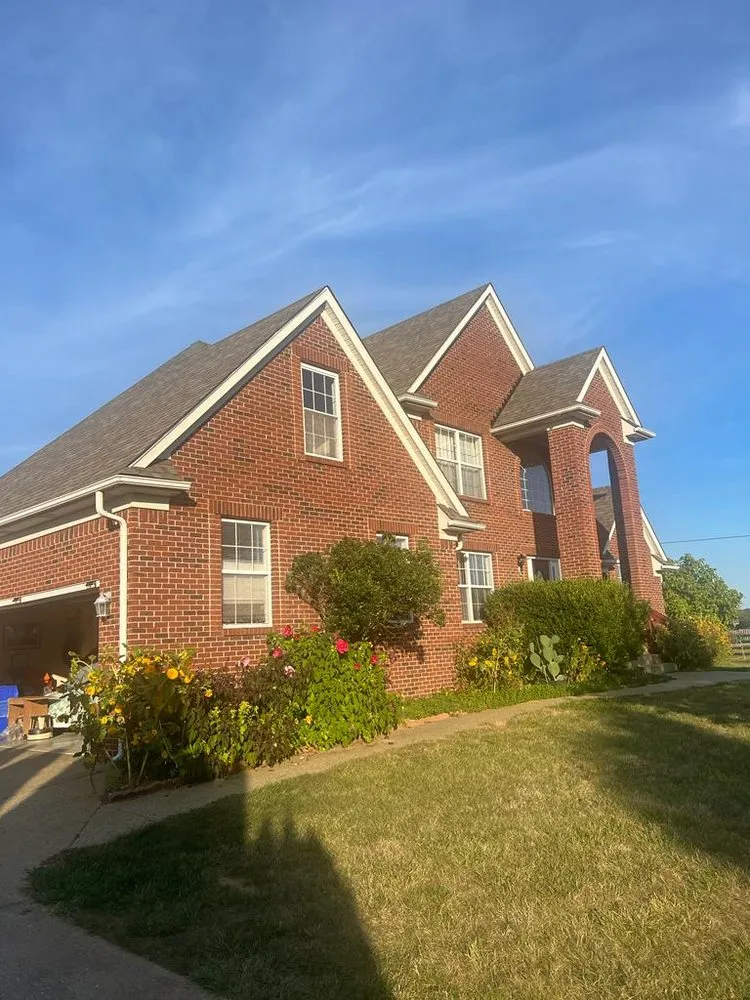 Slide of MU Roofing & Gutter