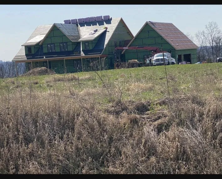 Slide of Mucu's Exteriors