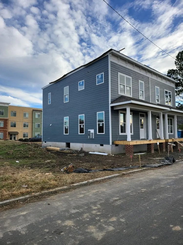 Slide of Mueller Builders