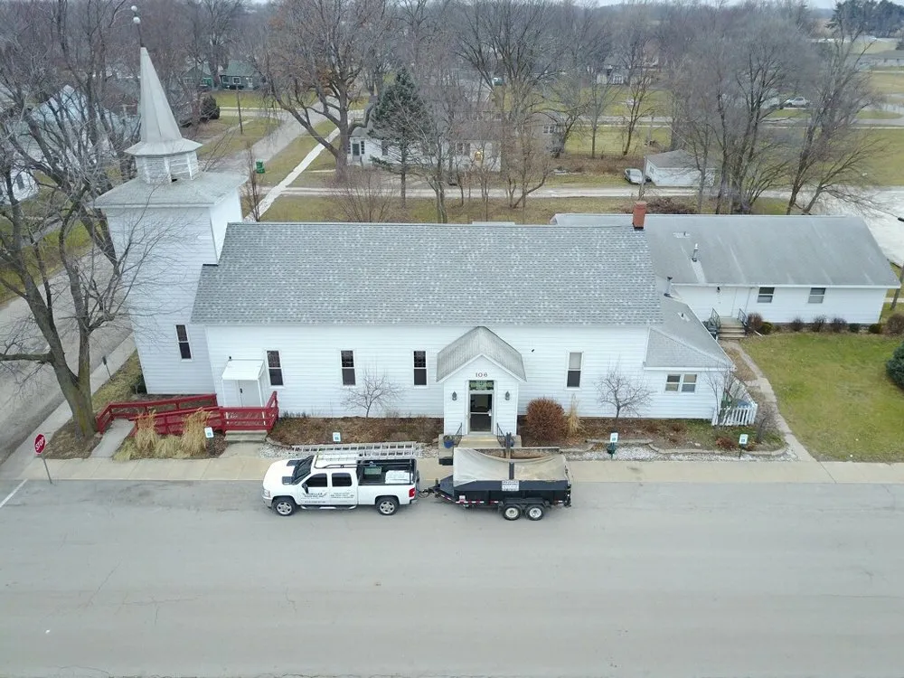 Slide of Mueller Roofing