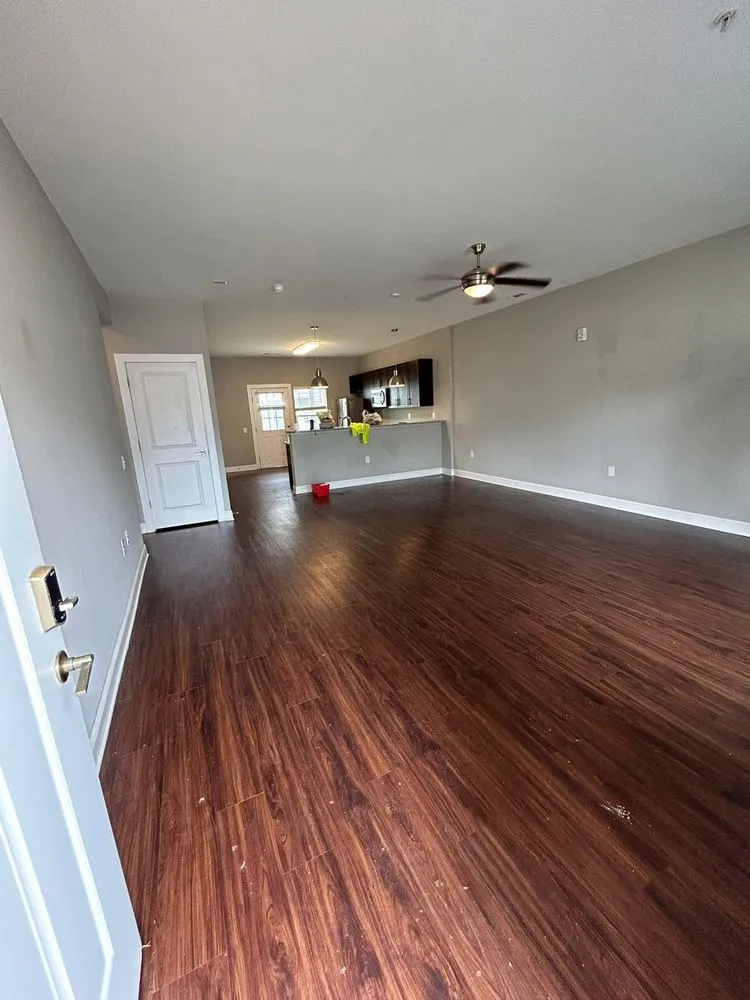 Slide of Multiservicios Orbe