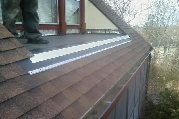 Slide of Murphy and Son Roofs