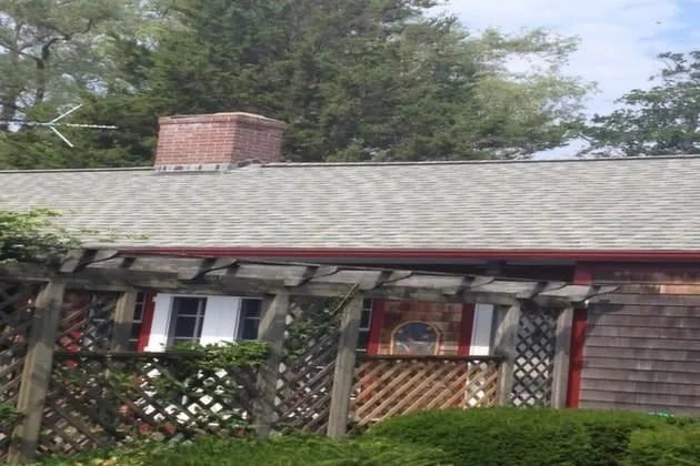 Slide of Murphy and Son Roofs