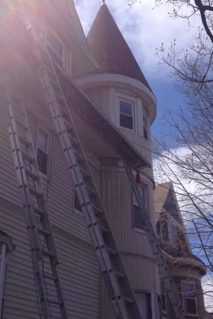 Slide of Murphy and Son Roofs