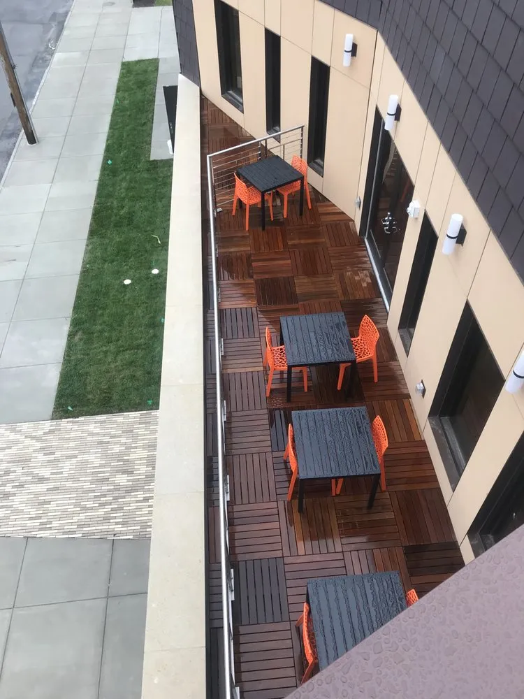 Slide of Murray Roofing