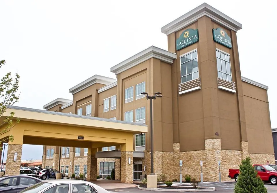 Slide of Murray Roofing