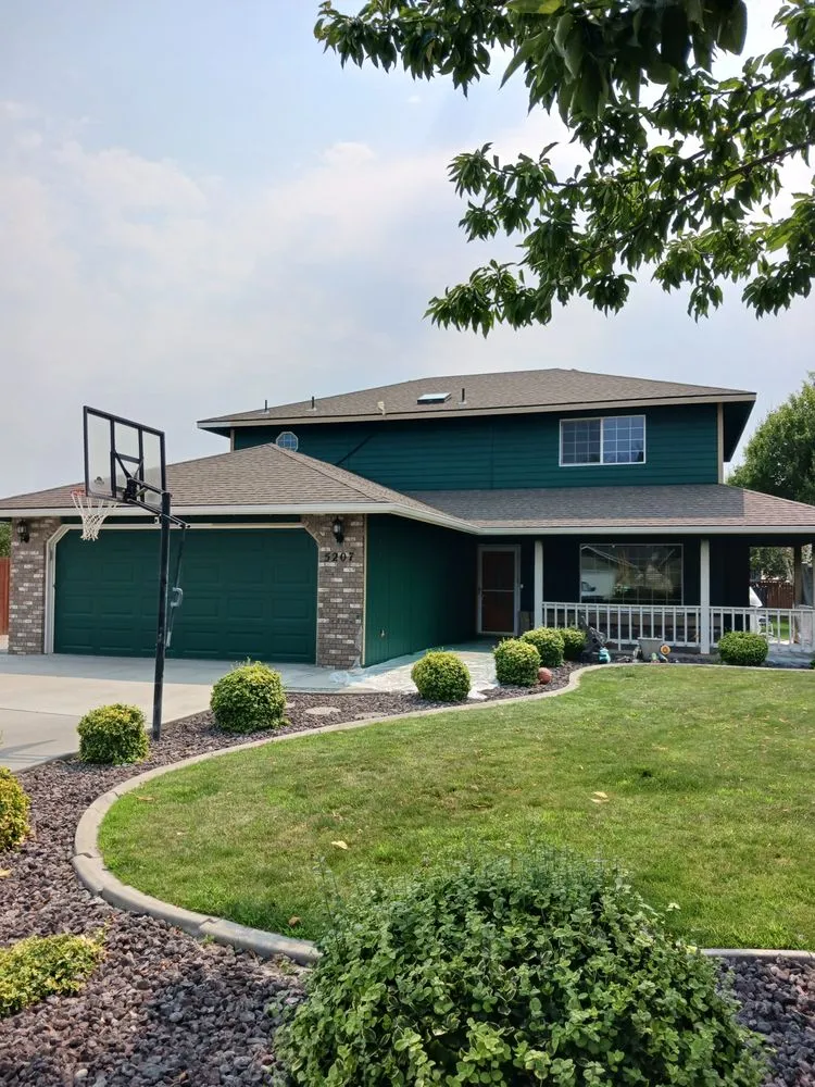 Slide of Mustang Construction