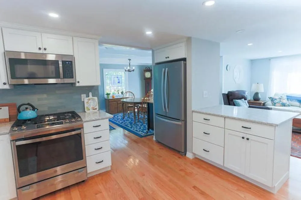 Slide of Muto Construction