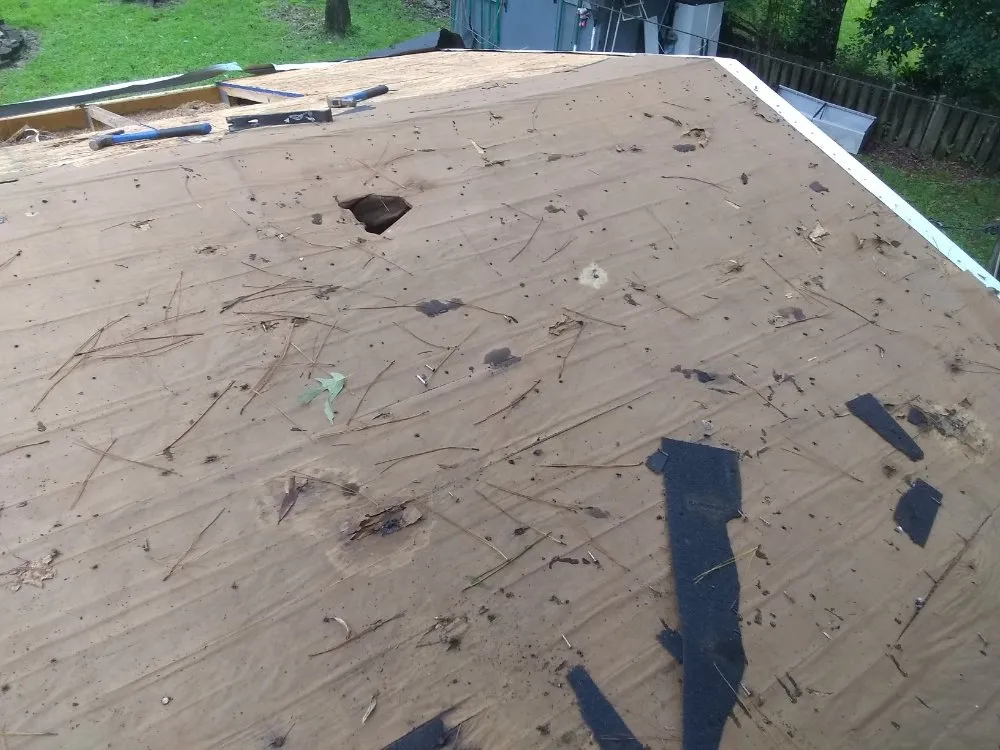 Slide of MV Roofing And Tree Services