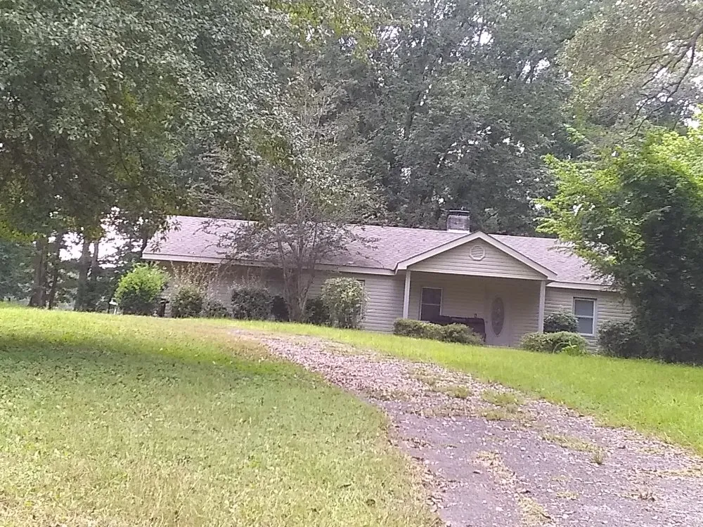 Slide of MV Roofing And Tree Services