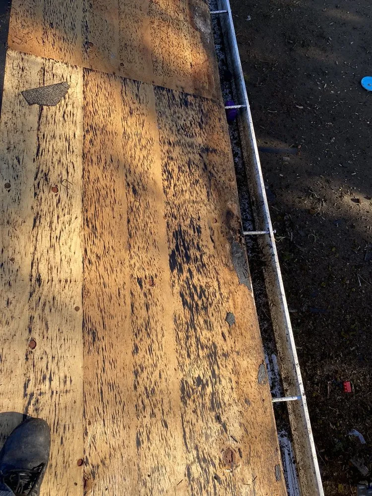 Slide of M&W Roof Service