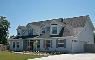 Slide of MWW Roofing.com