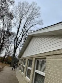 Emergency roof repair for residential properties across UPPR Saint CLAIR, PA - MXCP Construction
