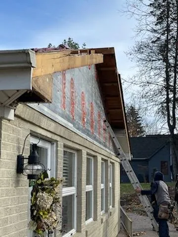 Local flat roof repair same-day service in UPPR Saint CLAIR, PA by MXCP Construction