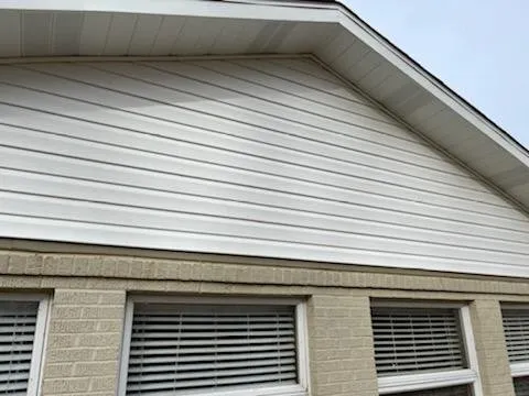 Expert shingle roofing service with free inspection across UPPR Saint CLAIR, PA - MXCP Construction