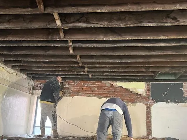 Licensed roof replacement with free inspection across UPPR Saint CLAIR, PA - MXCP Construction