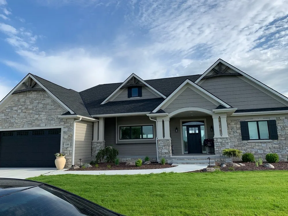 Slide of My & J Construction