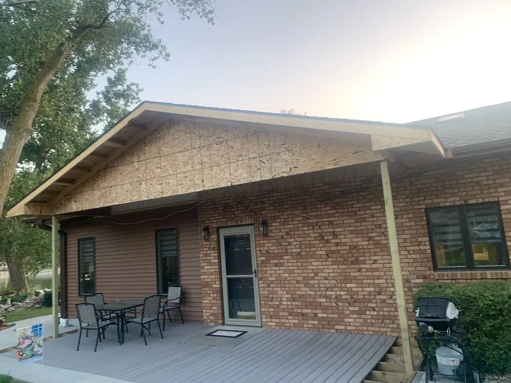 Slide of My & J Construction