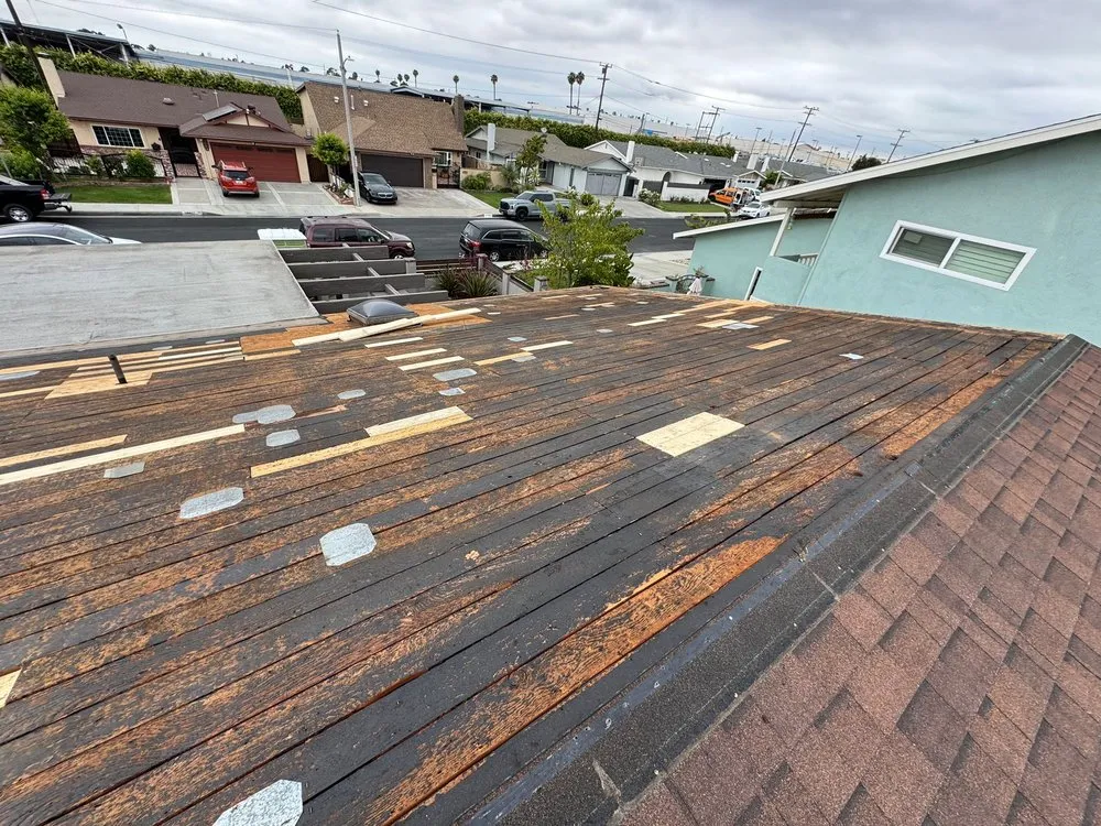 Reliable shingle roofing service in Reseda, CA by My Roofing Master