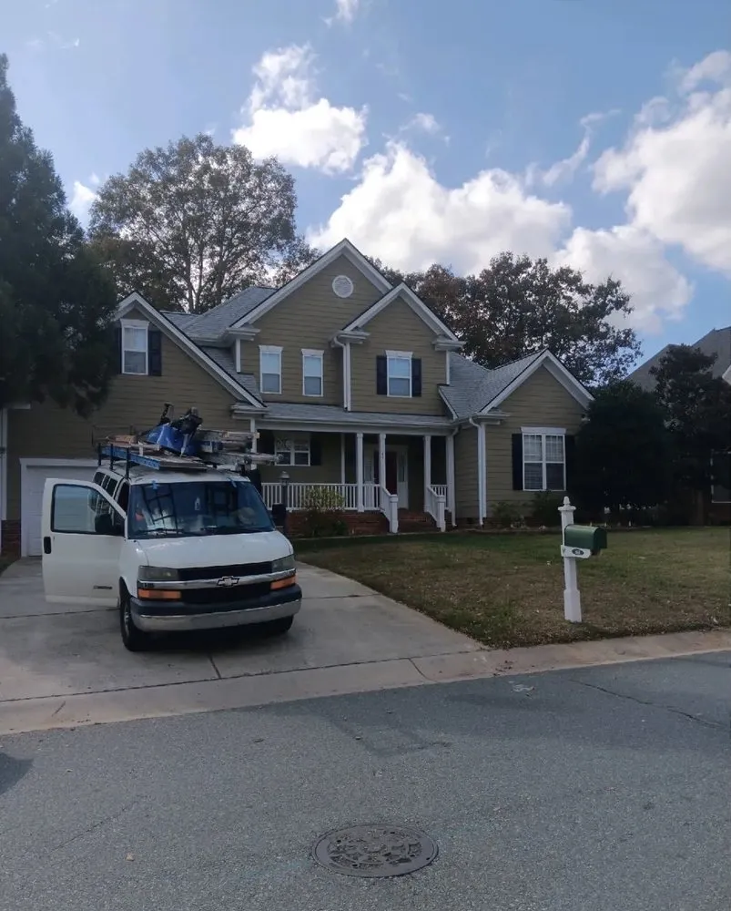 Slide of M&Y Roofing Service