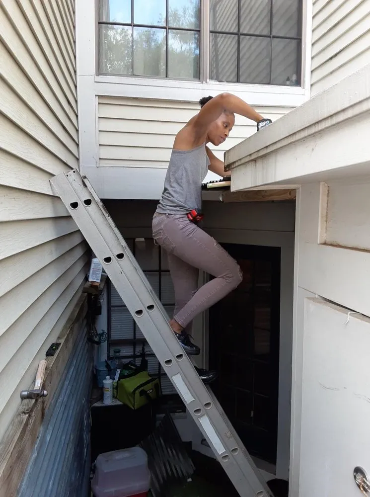 Reliable storm damage roof repair for fast service across Caspiana, LA - MYB power washing & More