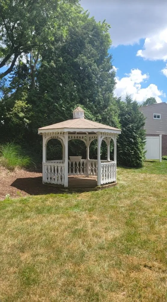 Slide of Myers Roofing