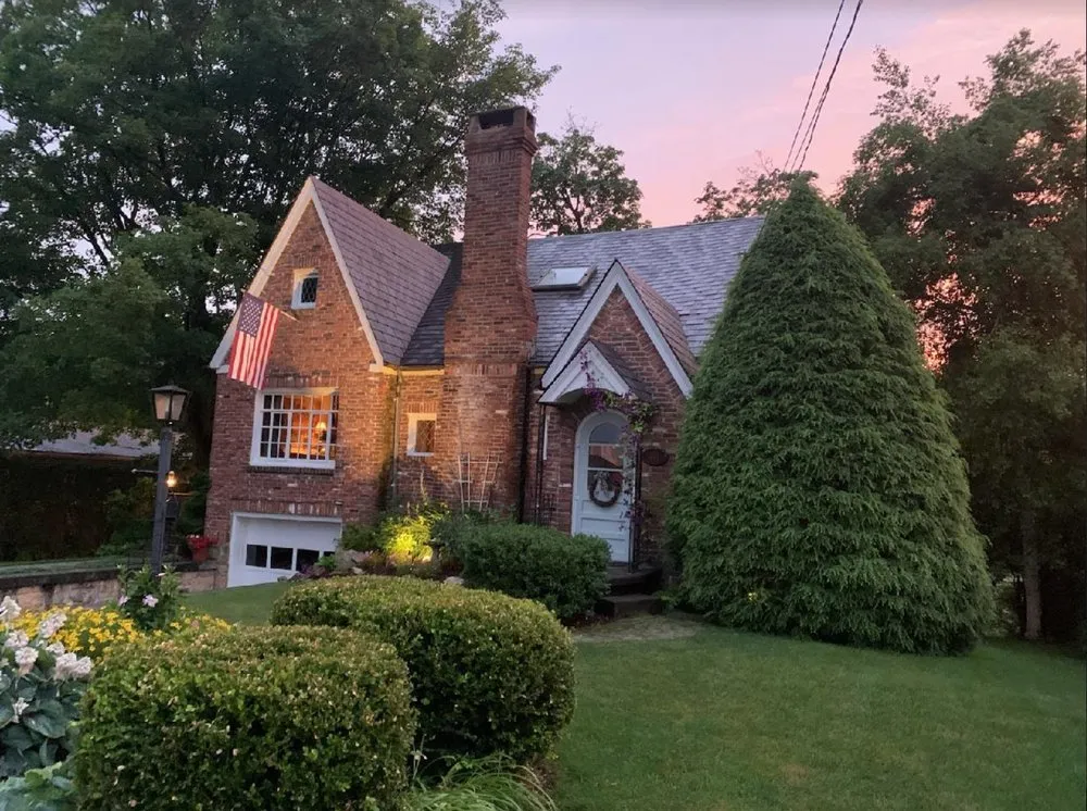 Slide of Myers Roofing