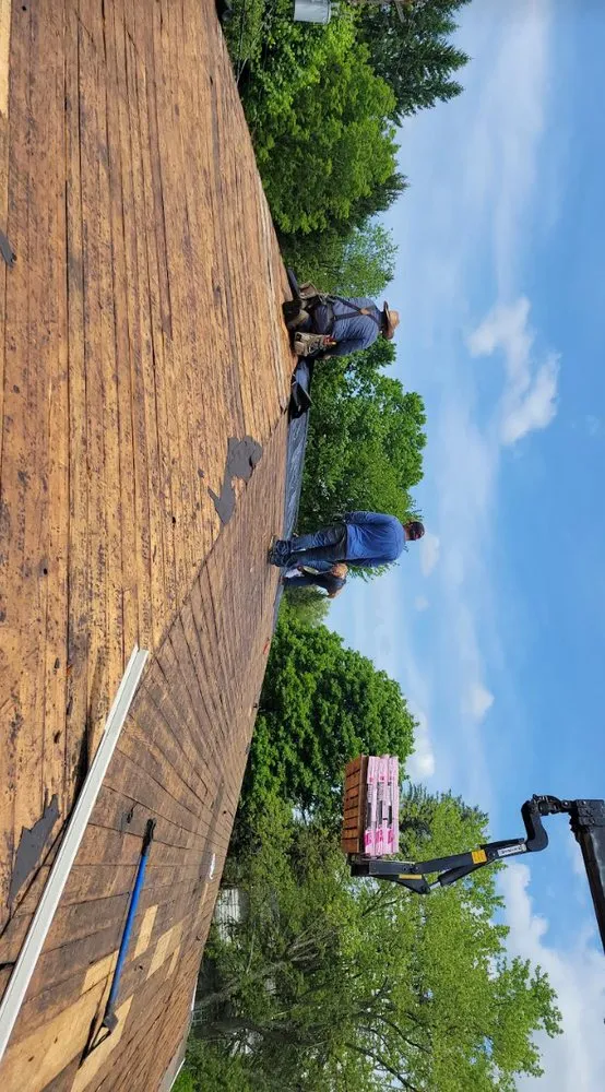 Slide of Myers Roofing