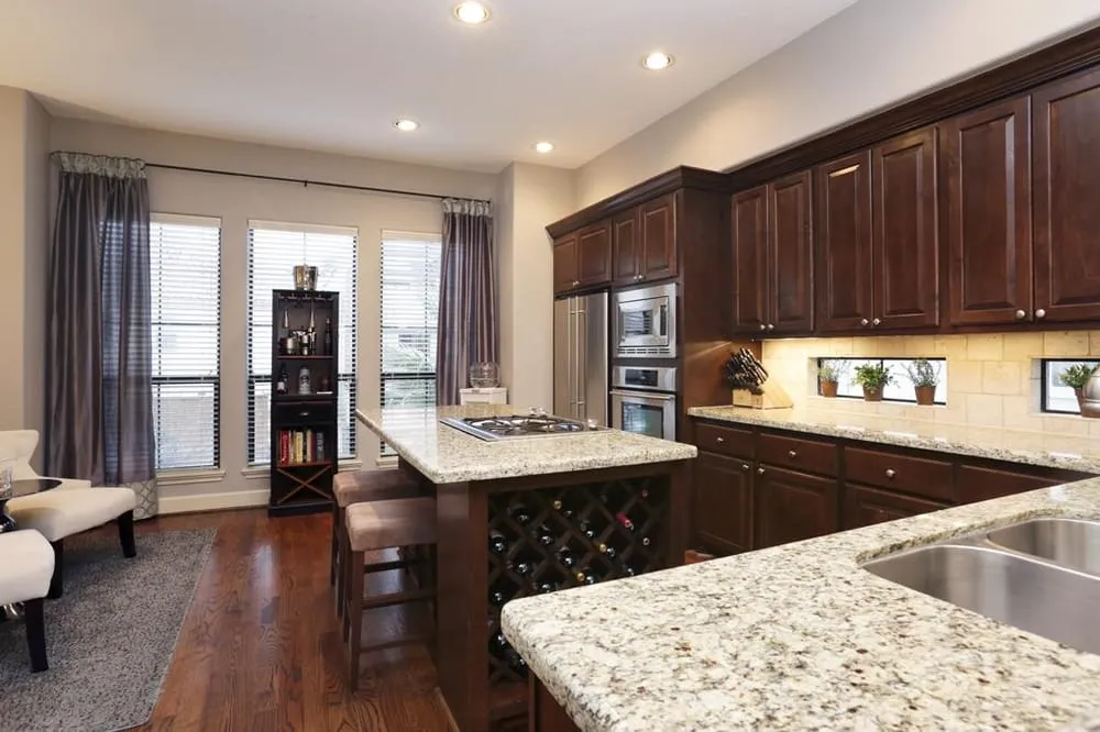 Slide of MyHouston Roofing