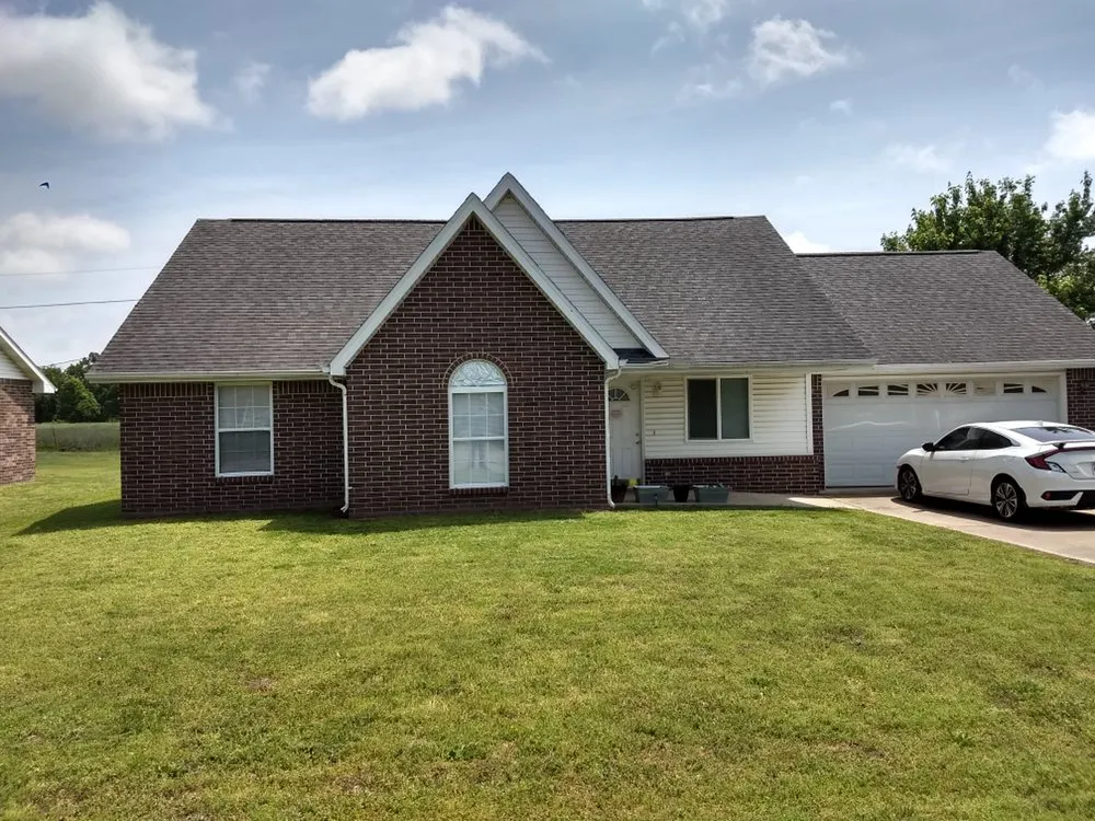 Slide of Myles Smith Construction