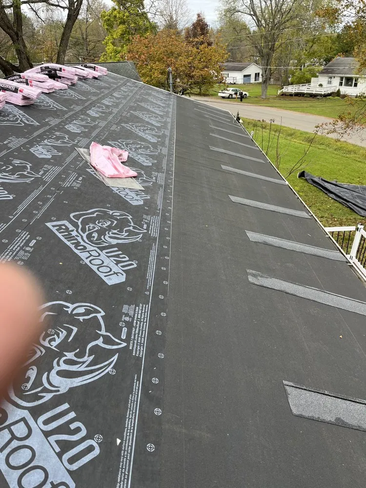 Slide of MZ Home Construction