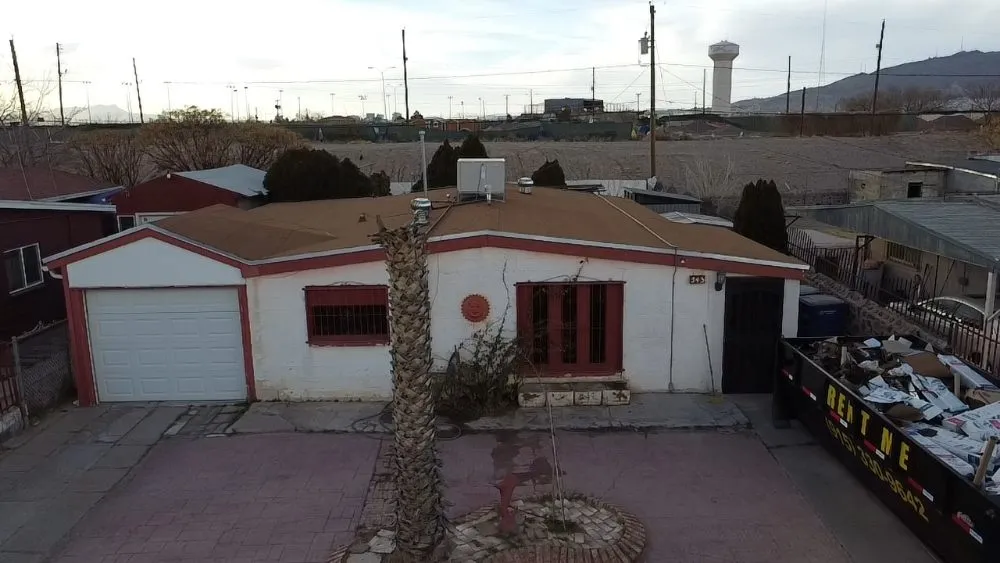 Slide of MZ Roofing And Construction