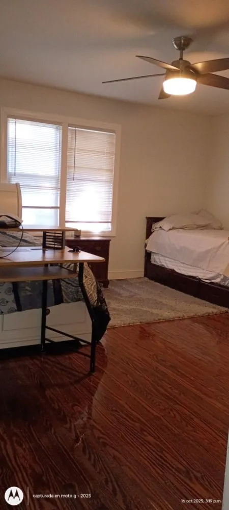 Slide of NA Roofing Siding and Cleaning