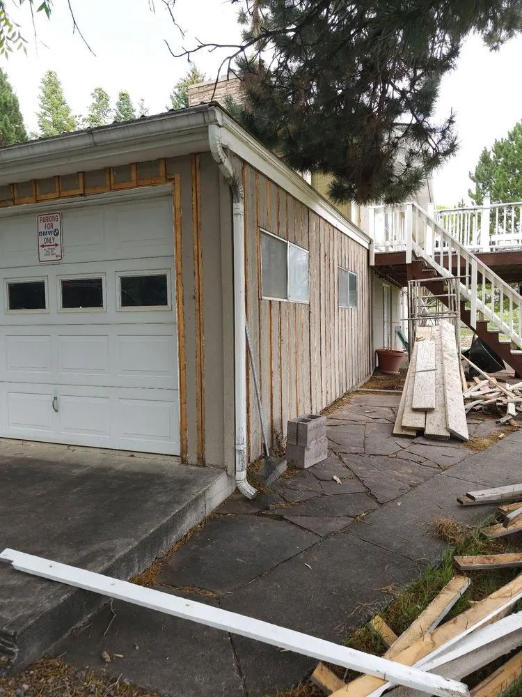 Slide of Naayeri Construction