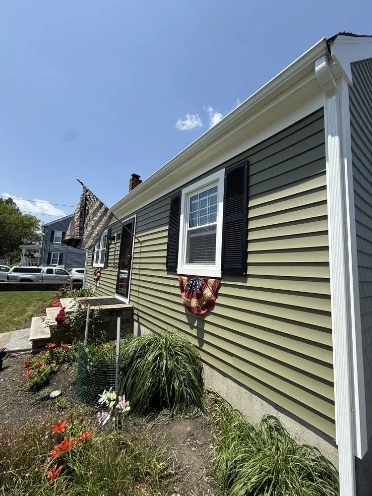 Slide of Nadales Renovations