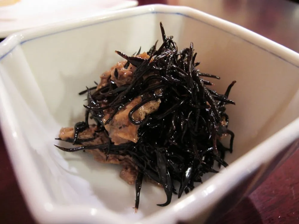 Slide of Naim Construction