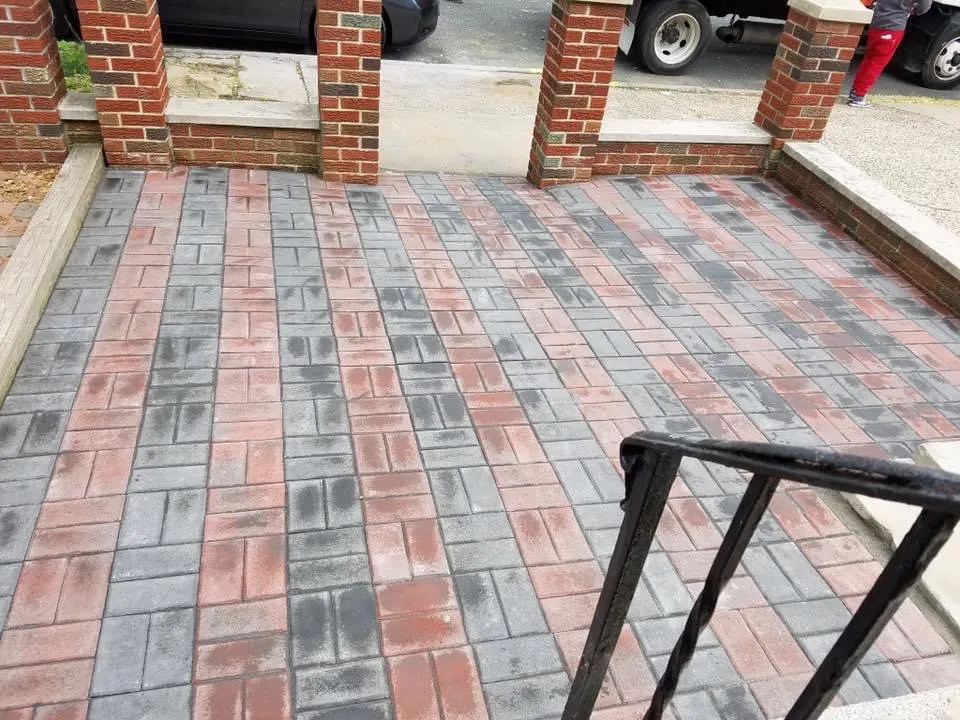 Slide of Namina Construction