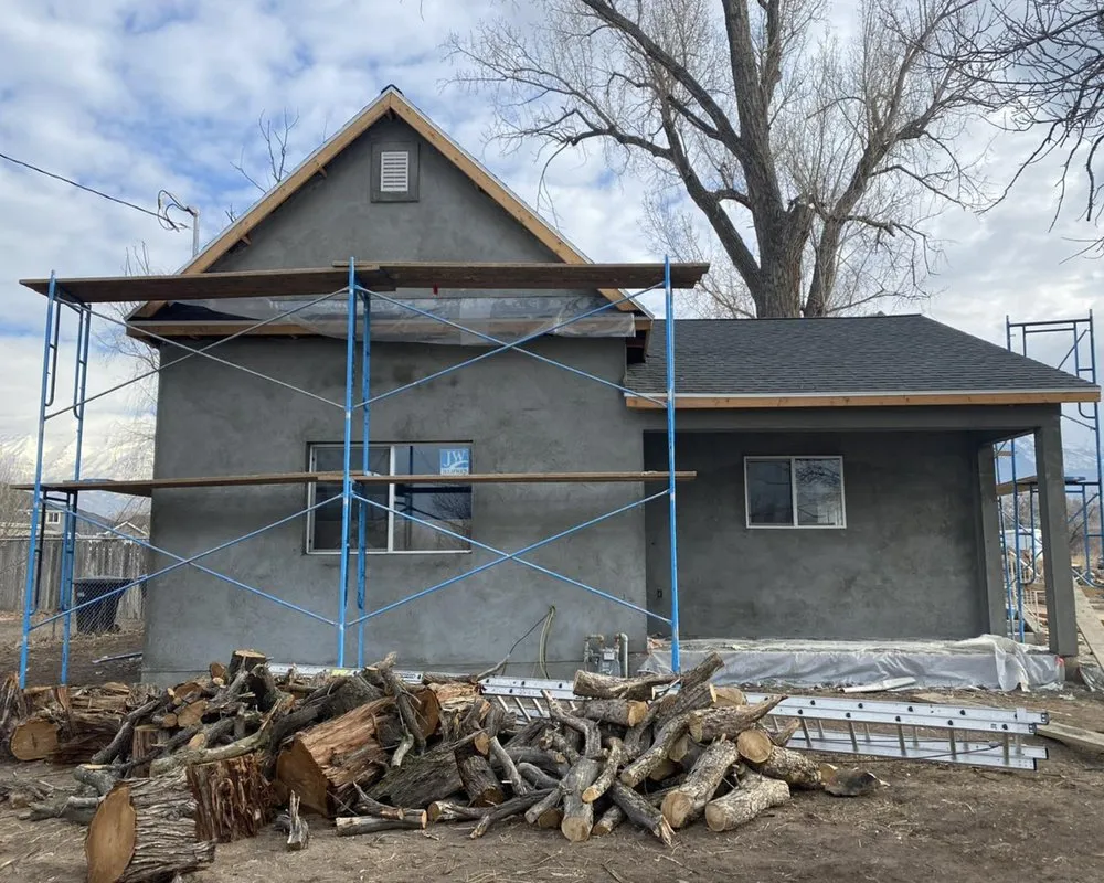 Slide of Naraf Construction