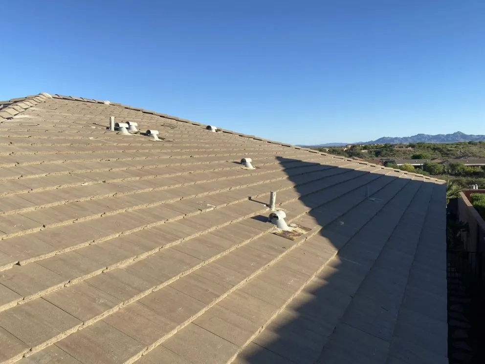 Slide of Naranjeros Roofing