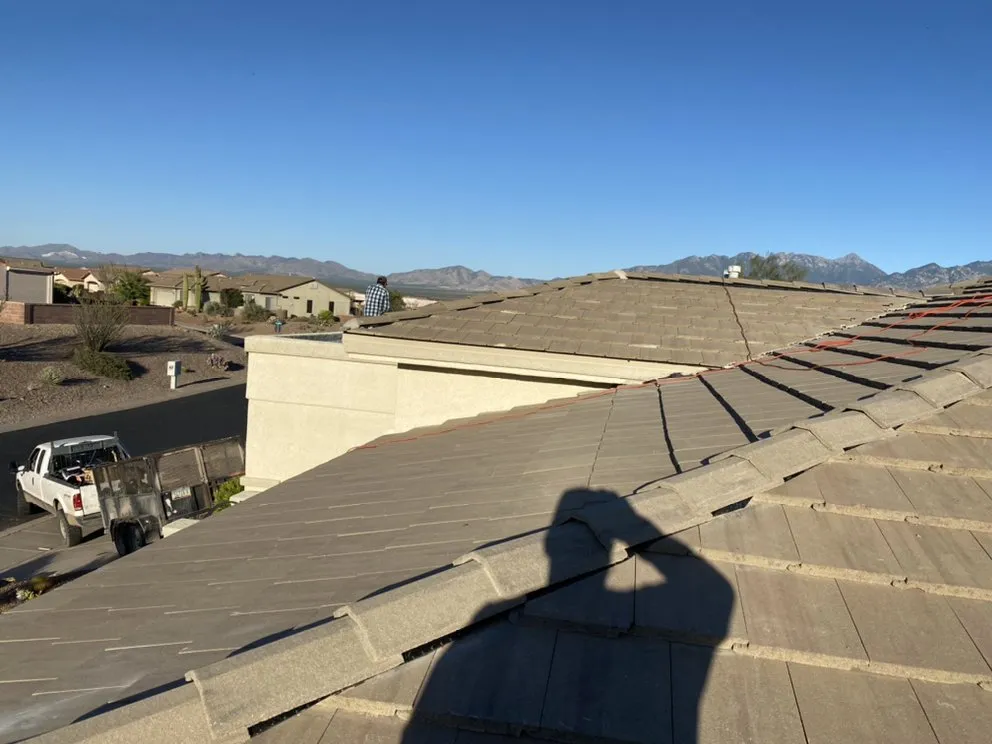 Slide of Naranjeros Roofing