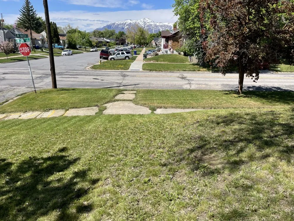 Slide of Nash Lawn and Home