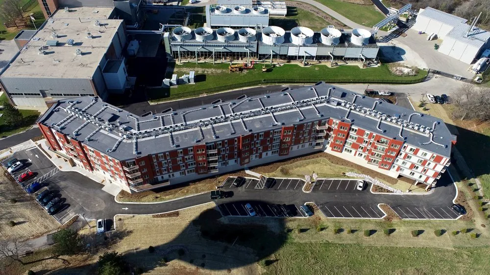 Slide of Nasi Roofing