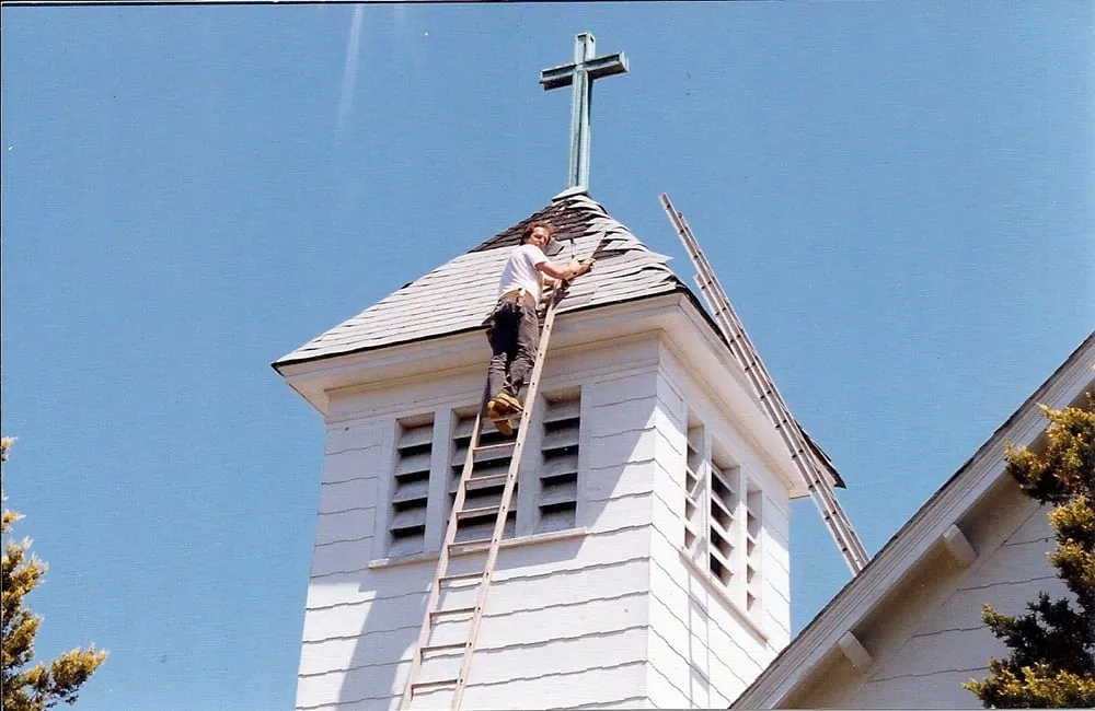 Slide of Nassau Roofers