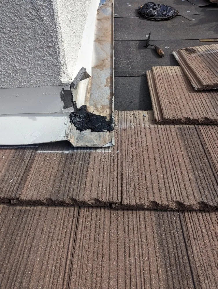 Slide of Nathan Roofing