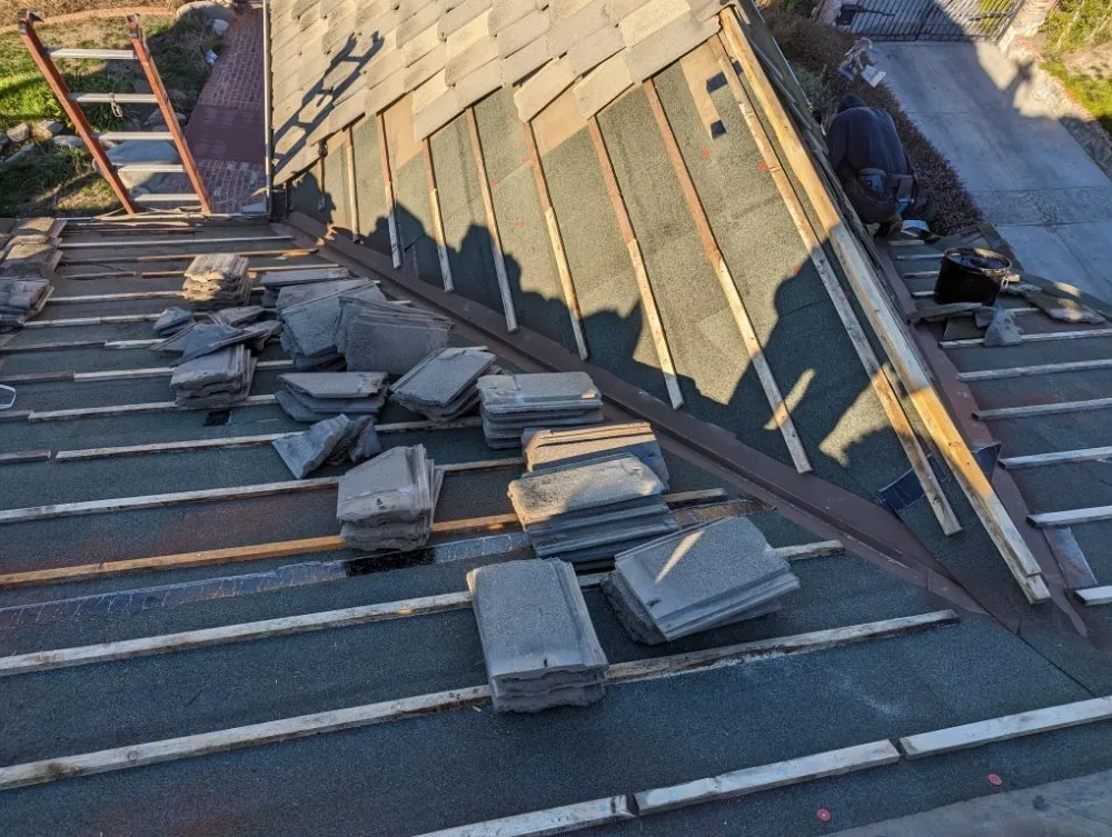 Slide of Nathan Roofing