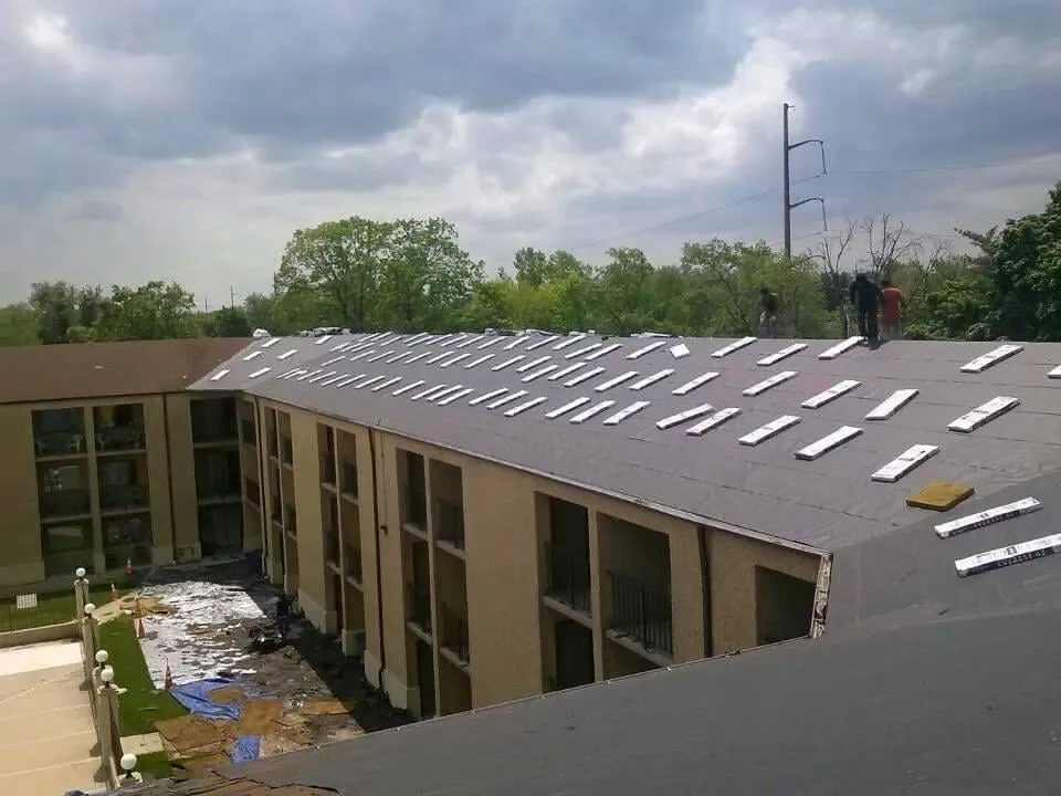 Slide of National Construction & Roofing