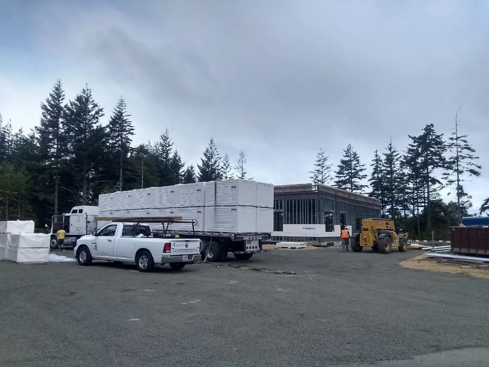 Slide of National Roofing & Construction