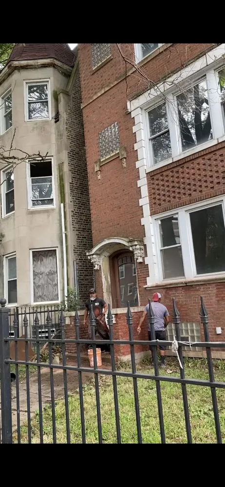 Slide of National Roofing & Tuckpointing