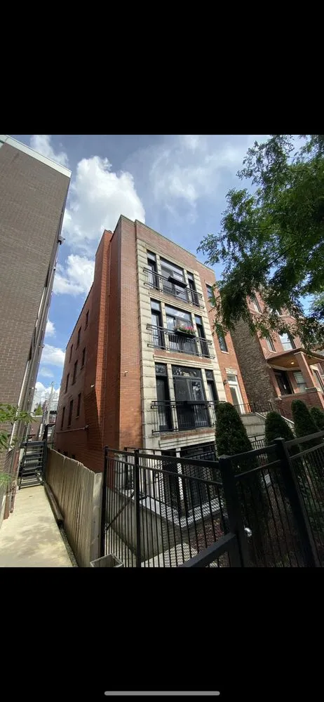 Slide of National Roofing & Tuckpointing